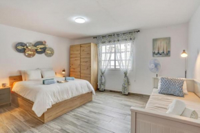 Casa Vistamar comfy 3bd few steps to the ocean